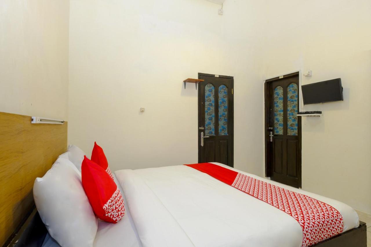 Oyo 3088 Green Valley House Senggigi Εξωτερικό φωτογραφία