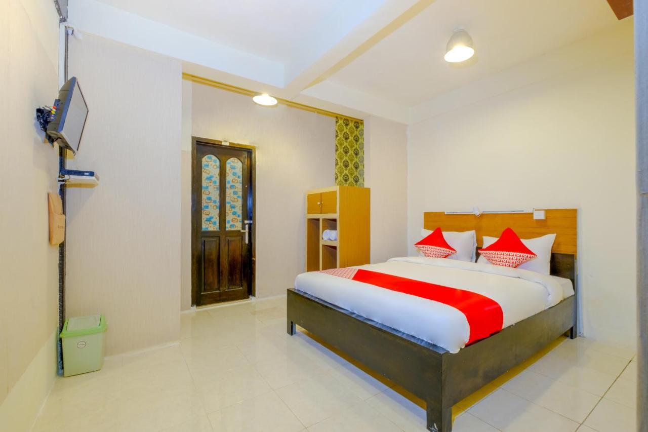 Oyo 3088 Green Valley House Senggigi Εξωτερικό φωτογραφία